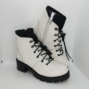 Enjoiya Womens NEW White & Black Combat Boots w/Zipper - sz. 7